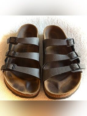 Birkenstock Triple-Strap Leather Slides size 38 Wide very comfy and durable